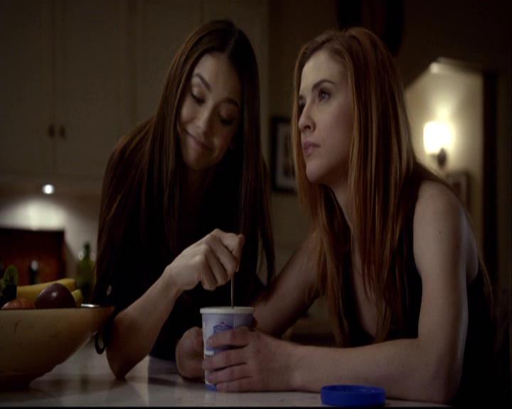 VampireDiariesWorld-dot-org_2x16TheHouseGuest2148.jpg