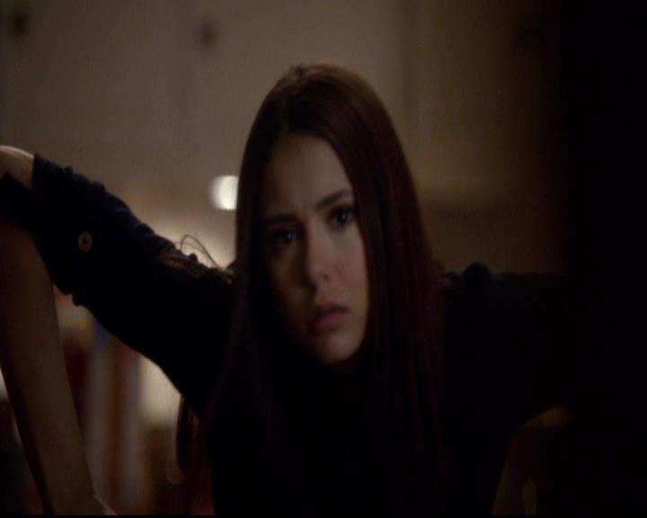 VampireDiariesWorld-dot-org_2x16TheHouseGuest2159.jpg