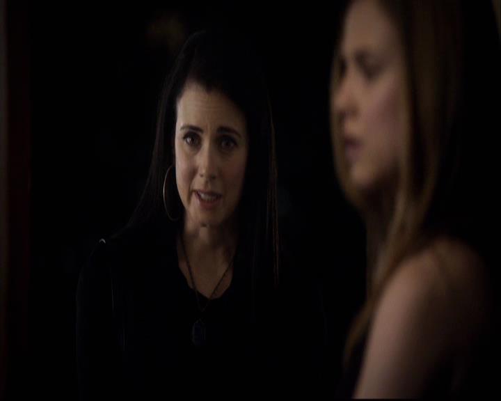 VampireDiariesWorld-dot-org_2x17KnowThyEnemy0003.jpg VampireDiariesWorld-dot-org_2x17KnowThyEnemy0003.jpg