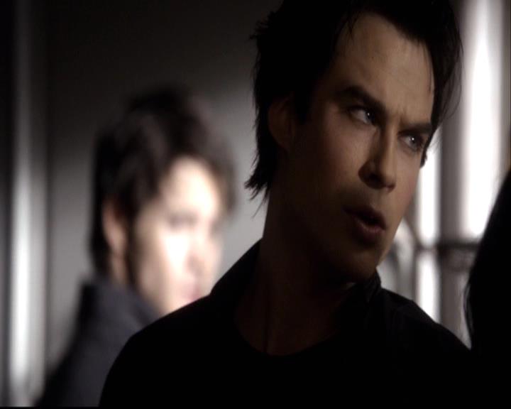 VampireDiariesWorld-dot-org_2x17KnowThyEnemy0370.jpg