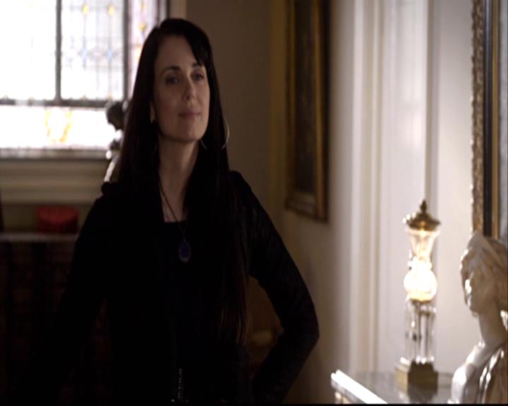 VampireDiariesWorld-dot-org_2x17KnowThyEnemy1068.jpg