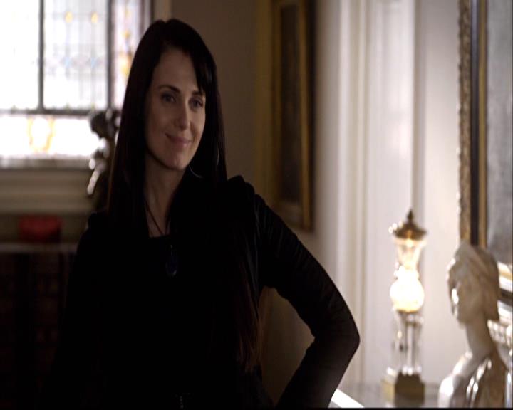 VampireDiariesWorld-dot-org_2x17KnowThyEnemy1069.jpg