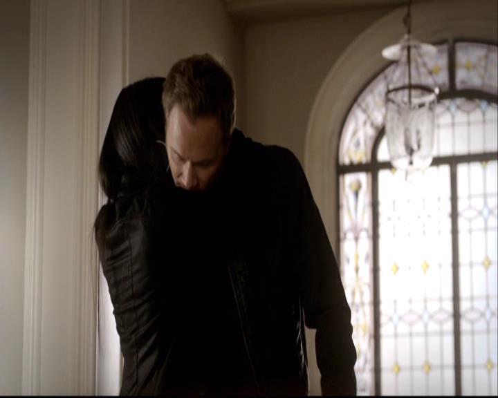 VampireDiariesWorld-dot-org_2x17KnowThyEnemy1076.jpg