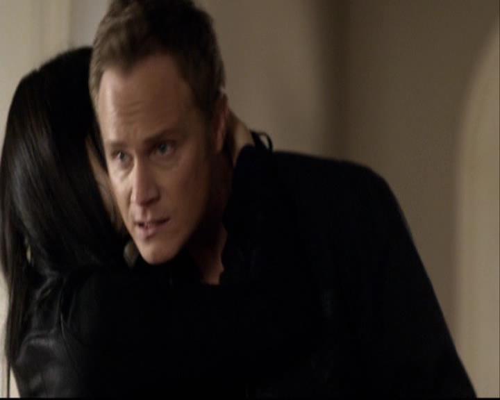 VampireDiariesWorld-dot-org_2x17KnowThyEnemy1077.jpg