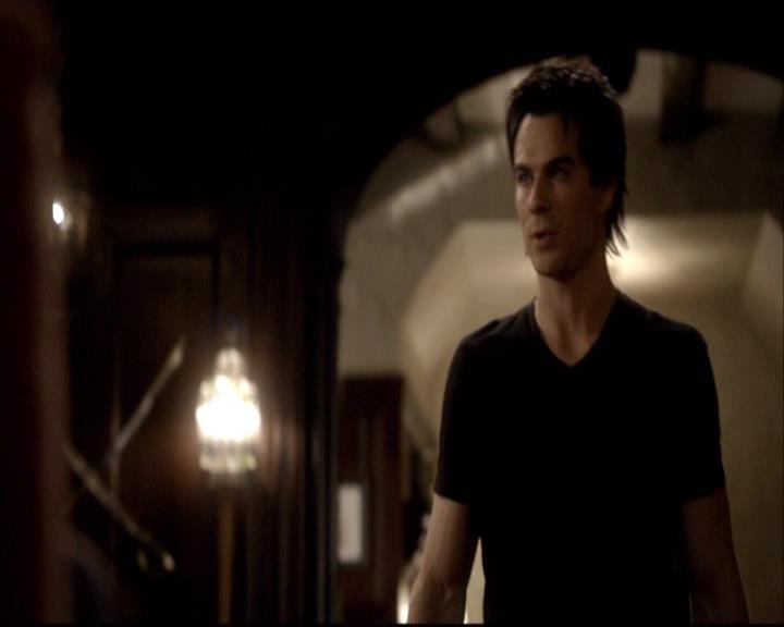 VampireDiariesWorld-dot-org_2x17KnowThyEnemy1856.jpg