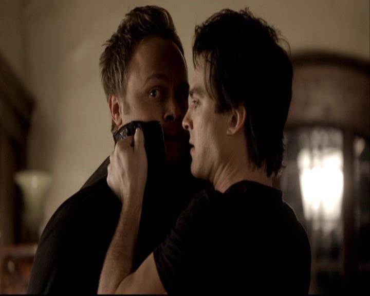 VampireDiariesWorld-dot-org_2x17KnowThyEnemy1895.jpg
