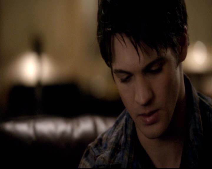 VampireDiariesWorld-dot-org_2x17KnowThyEnemy1919.jpg VampireDiariesWorld-dot-org_2x17KnowThyEnemy1919.jpg