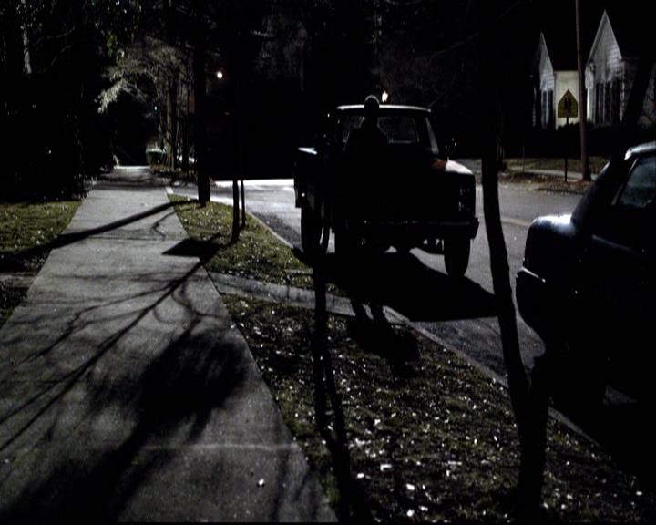 VampireDiariesWorld-dot-org_2x17KnowThyEnemy1971.jpg