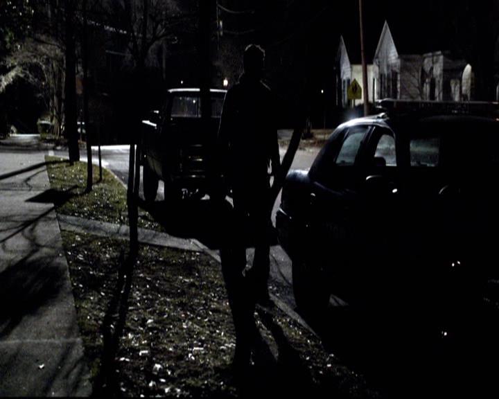 VampireDiariesWorld-dot-org_2x17KnowThyEnemy1974.jpg