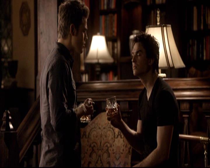 VampireDiariesWorld-dot-org_2x17KnowThyEnemy2139.jpg