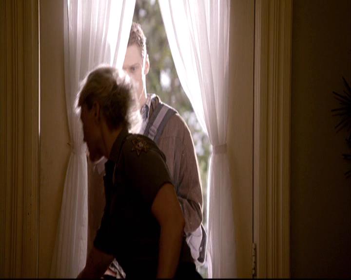 VampireDiariesWorld-dot-org_2x18TheLastDance0318.jpg