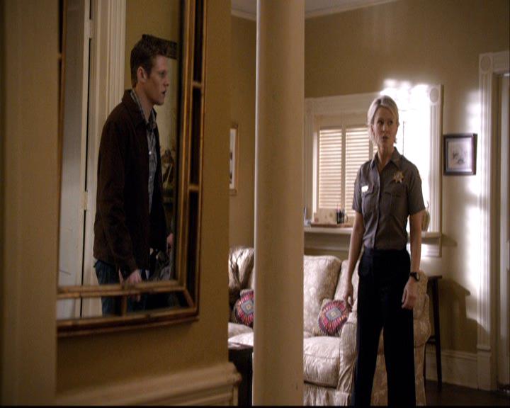VampireDiariesWorld-dot-org_2x18TheLastDance0325.jpg