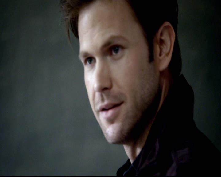 VampireDiariesWorld-dot-org_2x18TheLastDance0406.jpg