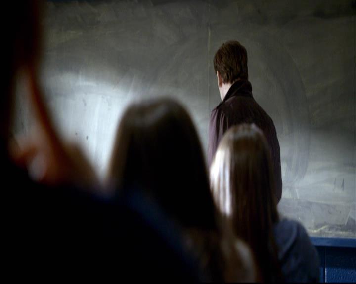 VampireDiariesWorld-dot-org_2x18TheLastDance0407.jpg