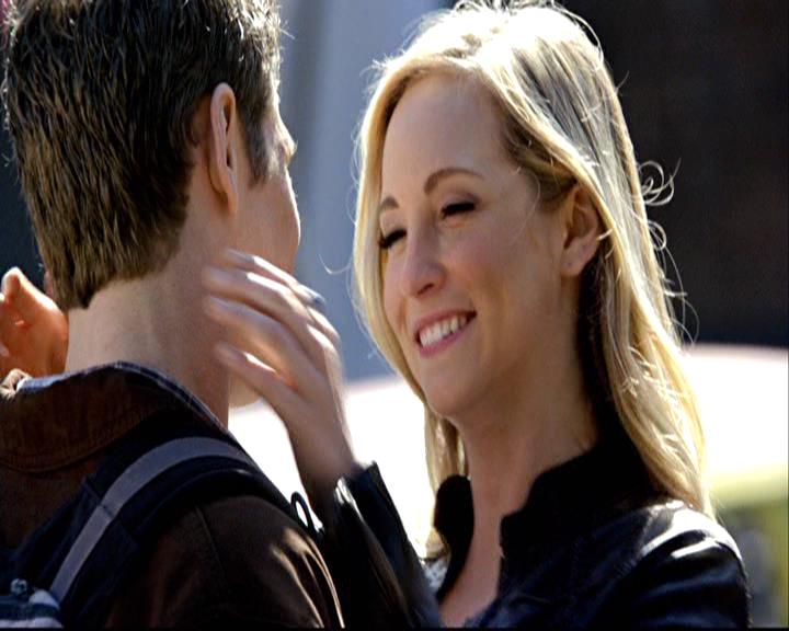 VampireDiariesWorld-dot-org_2x18TheLastDance0468.jpg