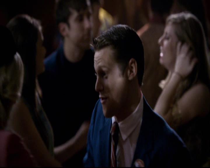 VampireDiariesWorld-dot-org_2x18TheLastDance1290.jpg