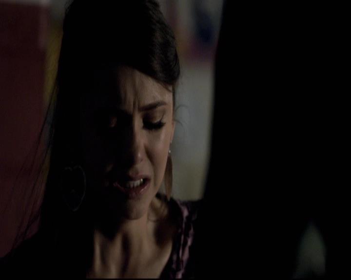 VampireDiariesWorld-dot-org_2x18TheLastDance1783.jpg VampireDiariesWorld-dot-org_2x18TheLastDance1783.jpg