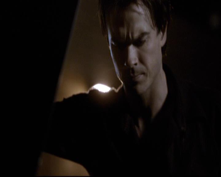 VampireDiariesWorld-dot-org_2x18TheLastDance1826.jpg