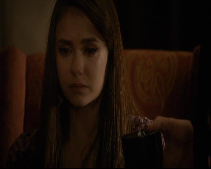 VampireDiariesWorld-dot-org_2x18TheLastDance1869.jpg