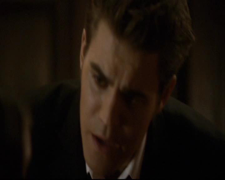 VampireDiariesWorld-dot-org_2x18TheLastDance1873.jpg