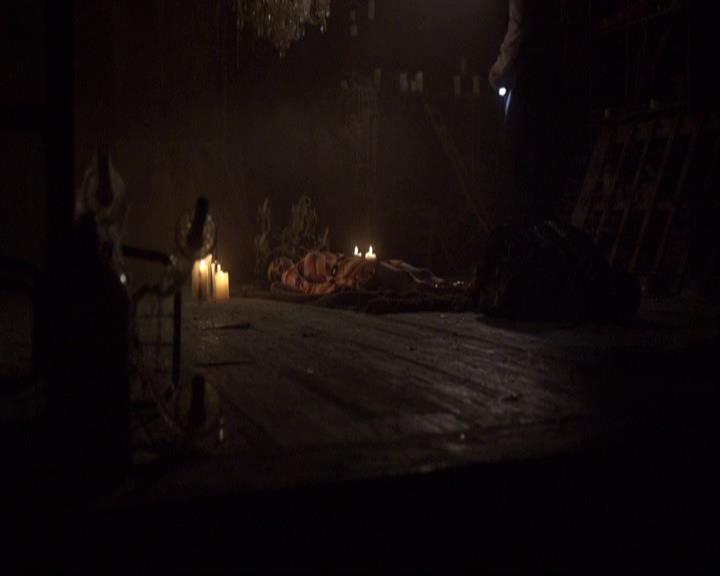 VampireDiariesWorld-dot-org_2x18TheLastDance1931.jpg