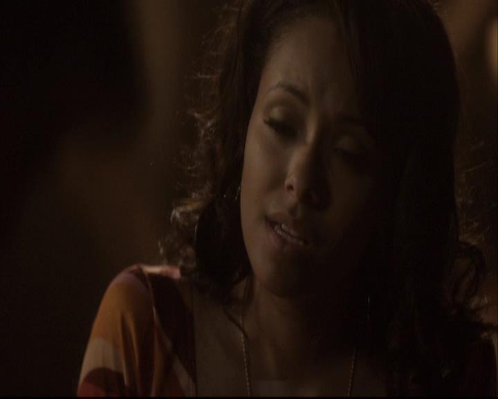 VampireDiariesWorld-dot-org_2x18TheLastDance2053.jpg