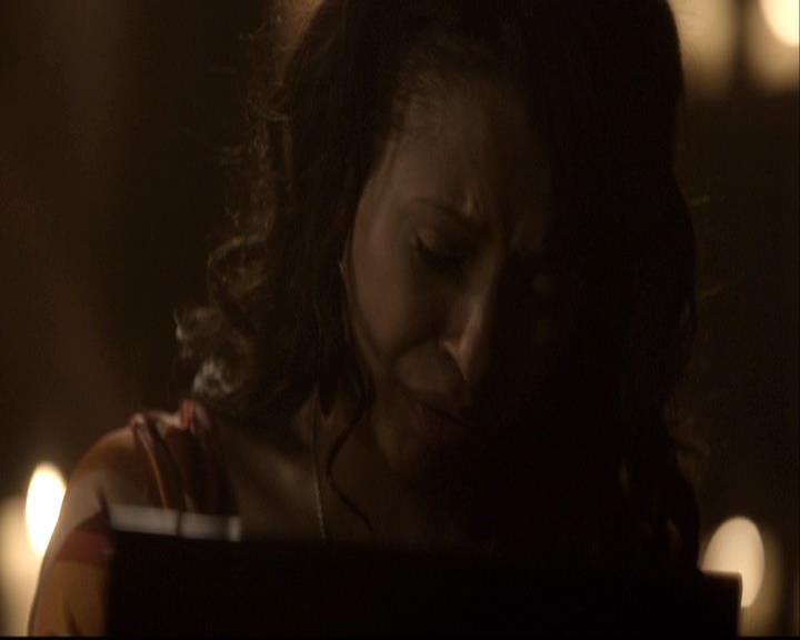 VampireDiariesWorld-dot-org_2x18TheLastDance2080.jpg