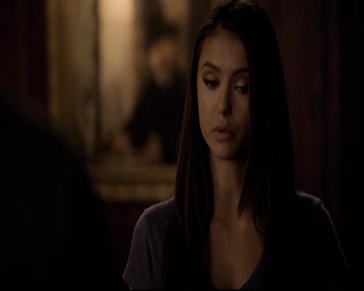 VampireDiariesWorld-dot-org_2x18TheLastDance2116.jpg