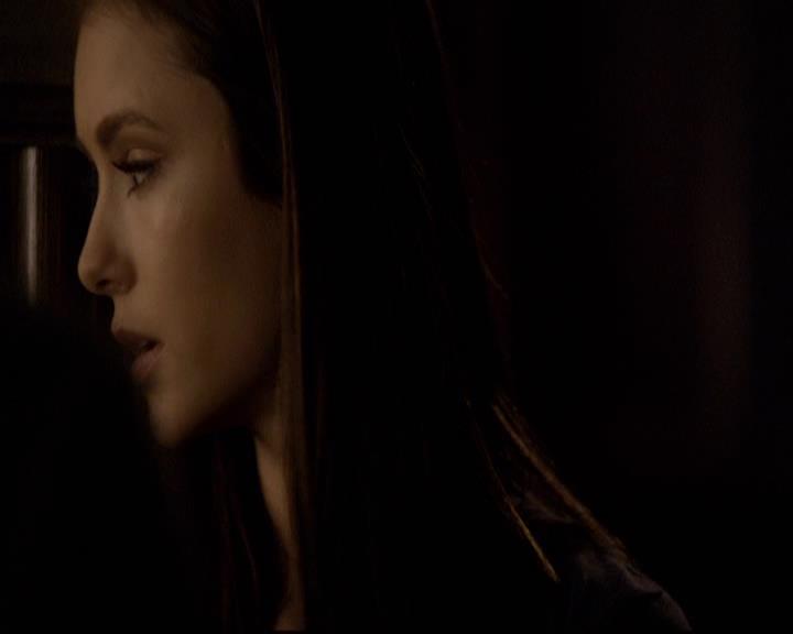 VampireDiariesWorld-dot-org_2x18TheLastDance2171.jpg