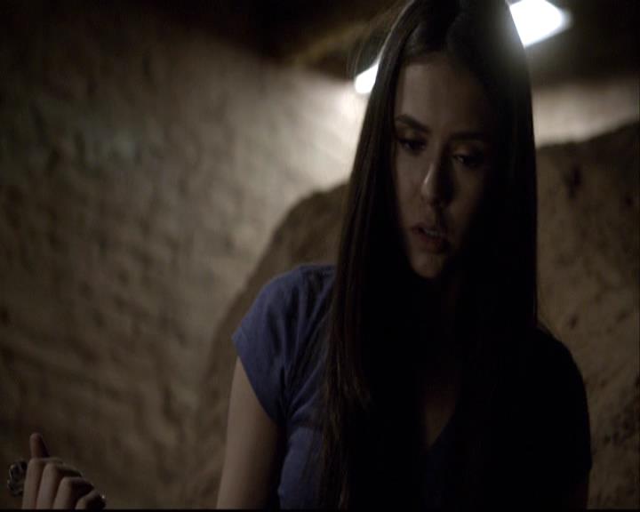 VampireDiariesWorld-dot-org_2x18TheLastDance2225.jpg