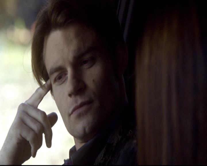 VampireDiariesWorld-dot-org_2x19Klaus0412.jpg
