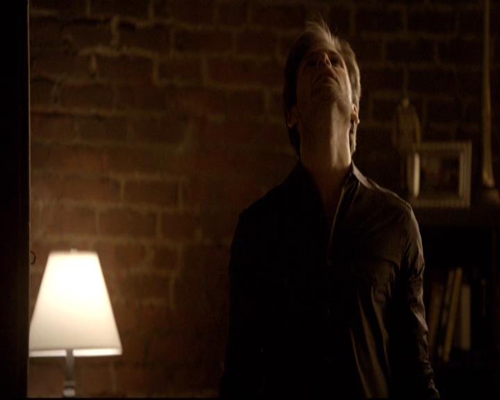 VampireDiariesWorld-dot-org_2x19Klaus2232.jpg