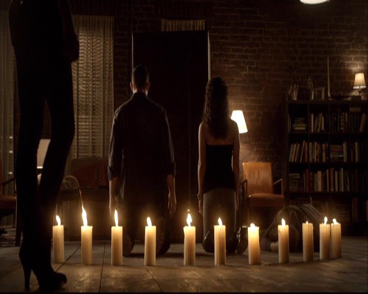 VampireDiariesWorld-dot-org_2x19Klaus2243.jpg