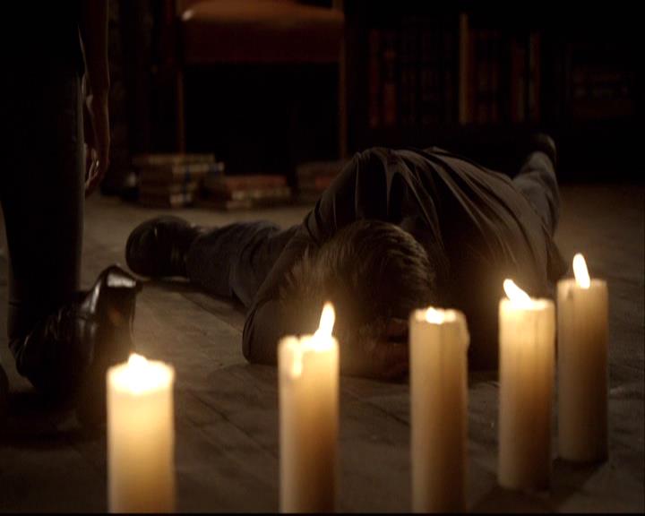 VampireDiariesWorld-dot-org_2x19Klaus2261.jpg