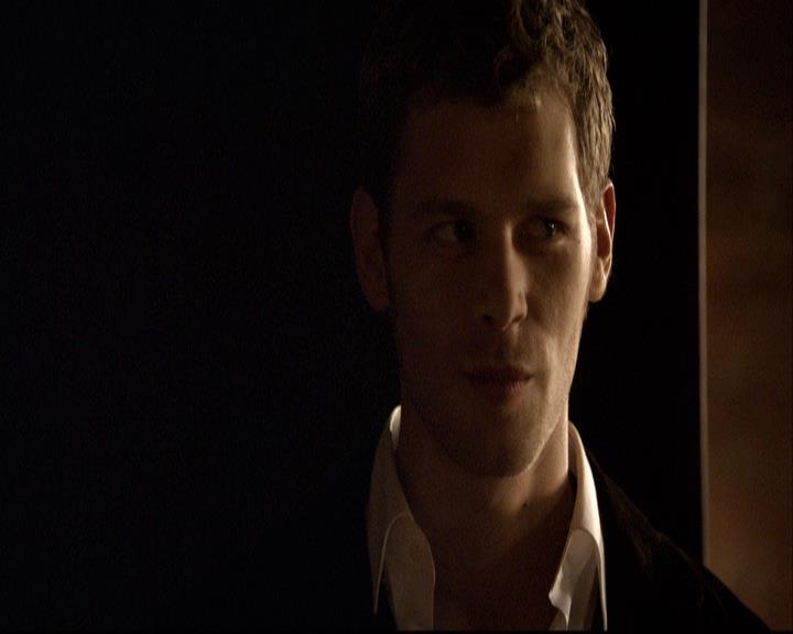 VampireDiariesWorld-dot-org_2x19Klaus2267.jpg