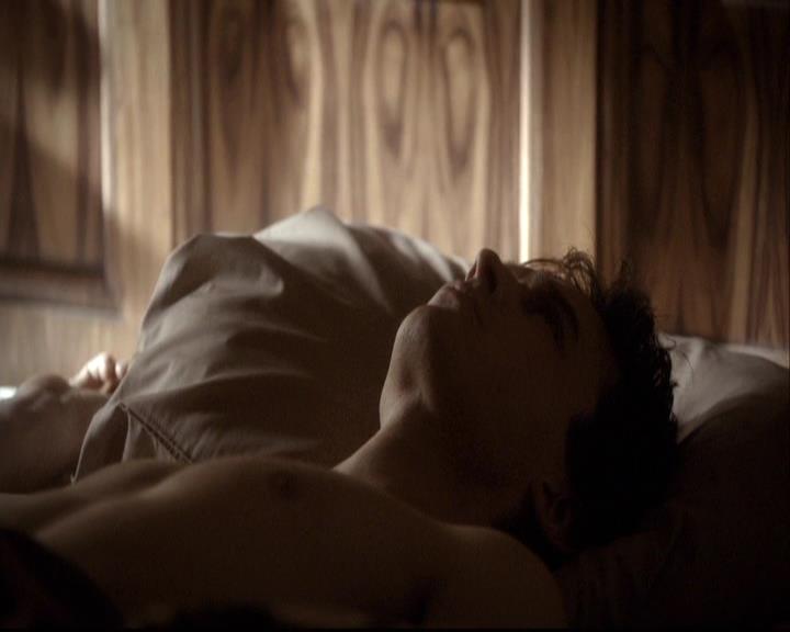 VampireDiariesWorld-dot-org_2x20TheLastDay0018.jpg