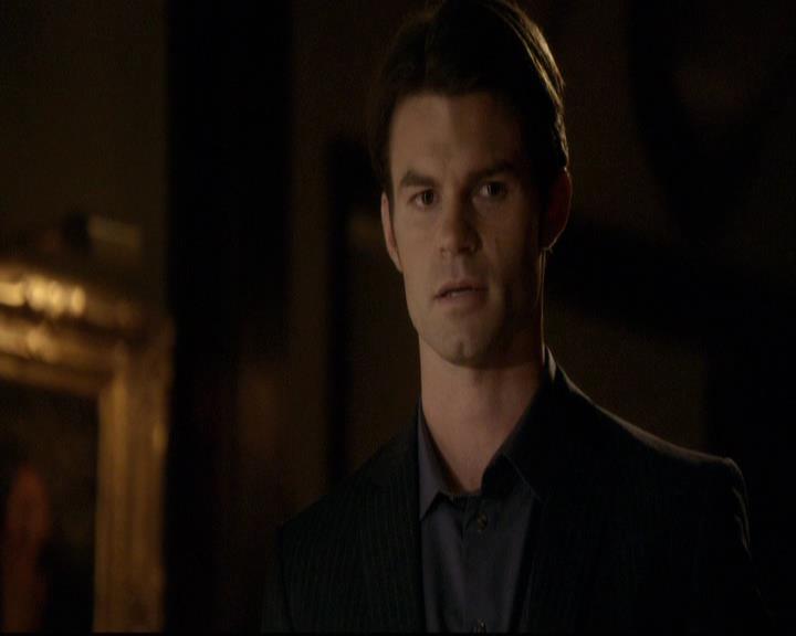 VampireDiariesWorld-dot-org_2x20TheLastDay0037.jpg