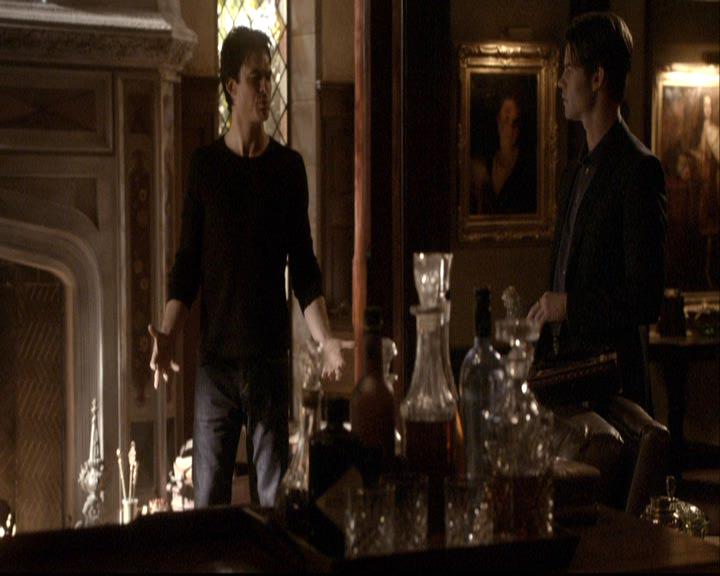 VampireDiariesWorld-dot-org_2x20TheLastDay0108.jpg