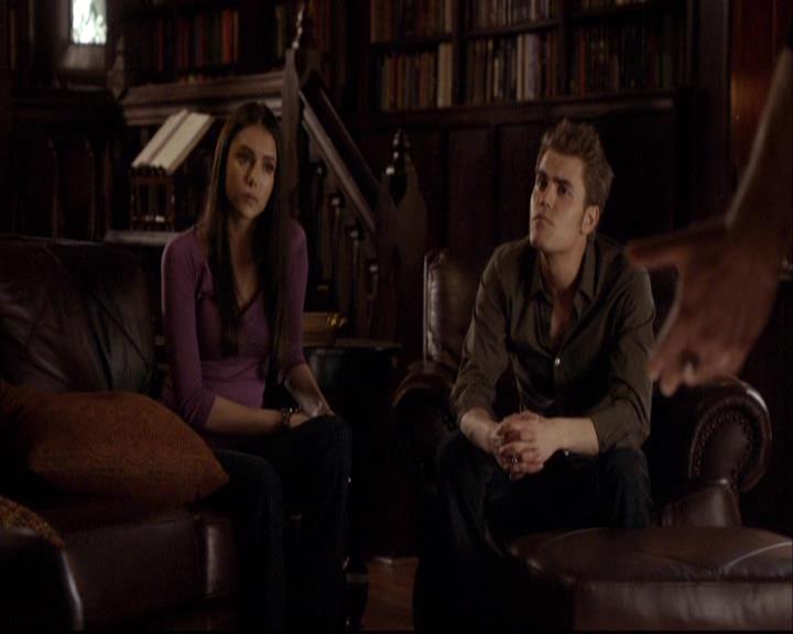 VampireDiariesWorld-dot-org_2x20TheLastDay0113.jpg