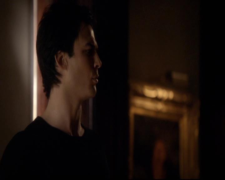 VampireDiariesWorld-dot-org_2x20TheLastDay0119.jpg