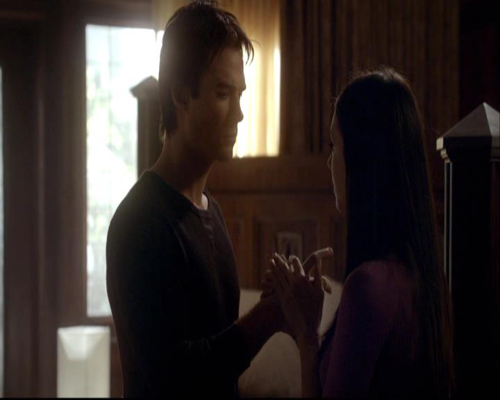 VampireDiariesWorld-dot-org_2x20TheLastDay0476.jpg