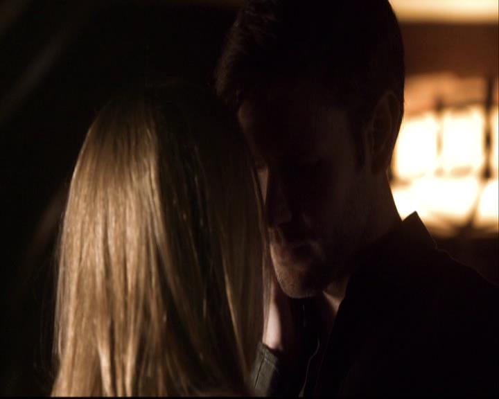 VampireDiariesWorld-dot-org_2x20TheLastDay0677.jpg