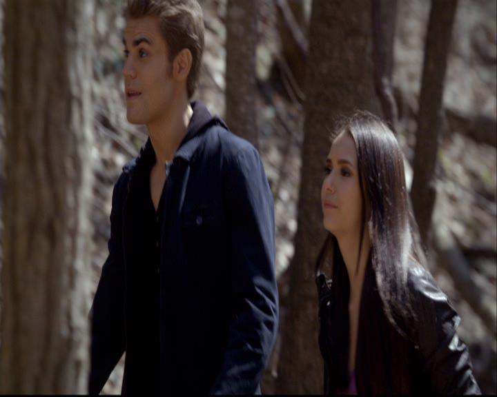 VampireDiariesWorld-dot-org_2x20TheLastDay1207.jpg