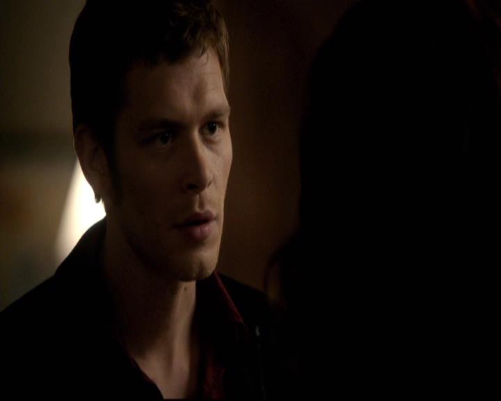 VampireDiariesWorld-dot-org_2x20TheLastDay1334.jpg