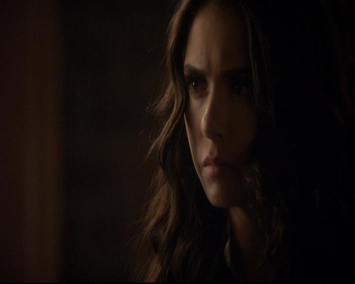 VampireDiariesWorld-dot-org_2x20TheLastDay1338.jpg