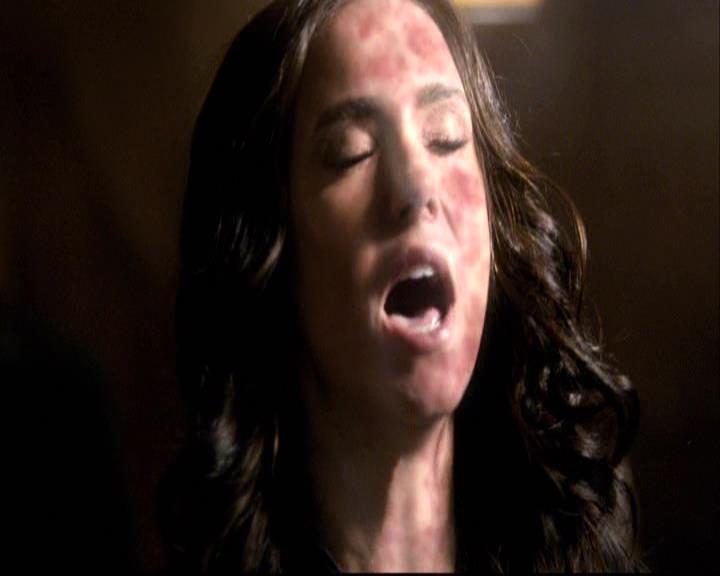 VampireDiariesWorld-dot-org_2x20TheLastDay1357.jpg VampireDiariesWorld-dot-org_2x20TheLastDay1357.jpg