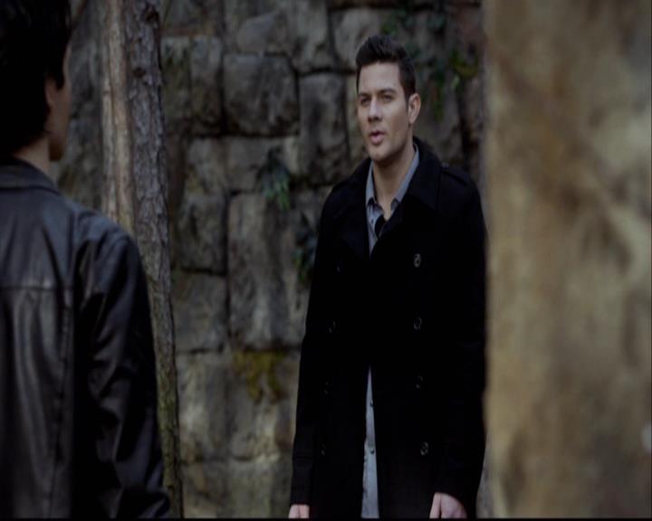 VampireDiariesWorld-dot-org_2x20TheLastDay1389.jpg