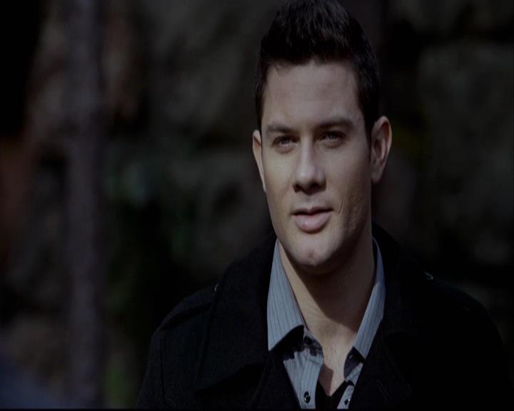 VampireDiariesWorld-dot-org_2x20TheLastDay1393.jpg
