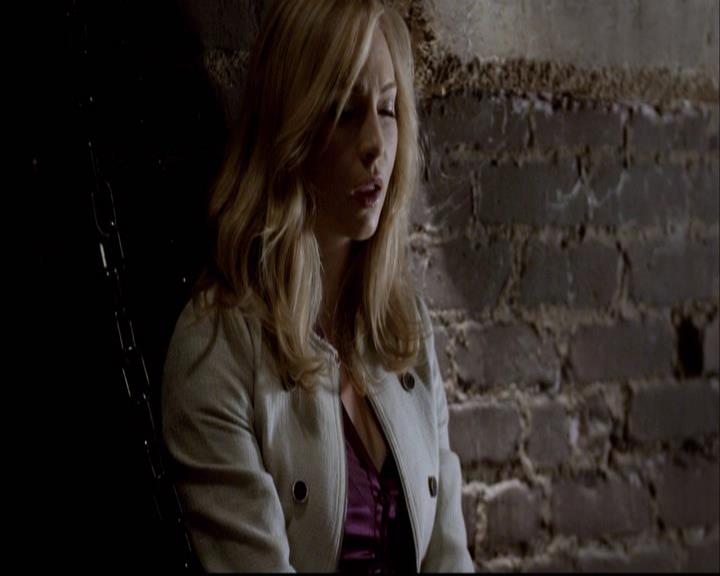 VampireDiariesWorld-dot-org_2x20TheLastDay1506.jpg