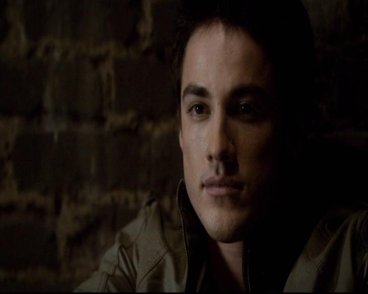 VampireDiariesWorld-dot-org_2x20TheLastDay1533.jpg VampireDiariesWorld-dot-org_2x20TheLastDay1533.jpg